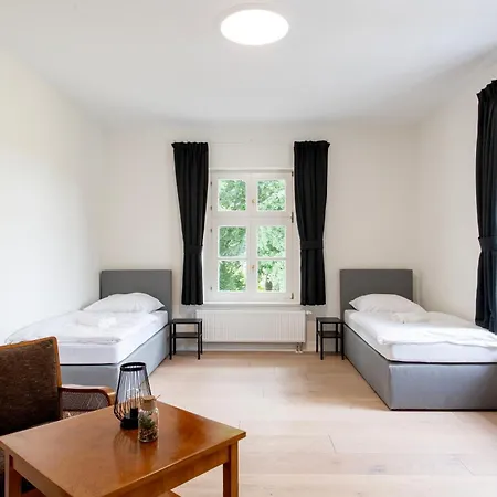 Moderne Stadtvilla Im Zentrum *