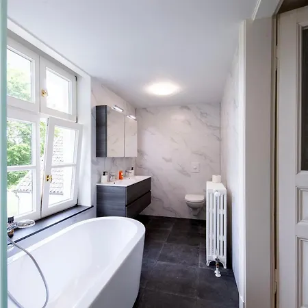 Moderne Stadtvilla Im Zentrum