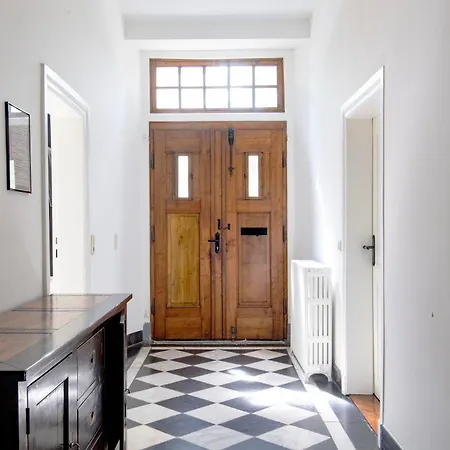 Moderne Stadtvilla Im Zentrum Apartmán *