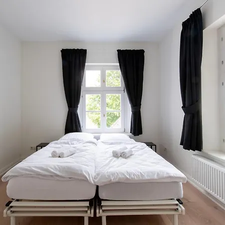 Moderne Stadtvilla Im Zentrum Apartmán