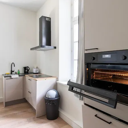 Moderne Stadtvilla Im Zentrum Apartmán *