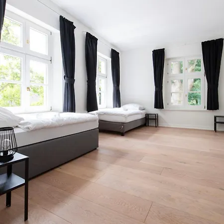 Moderne Stadtvilla Im Zentrum *