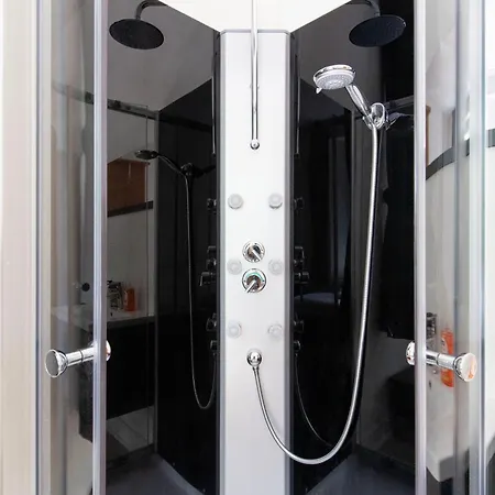 Lägenhet Moderne Stadtvilla Im Zentrum *