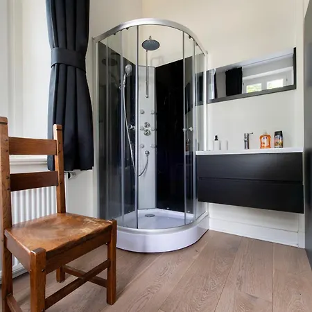 Moderne Stadtvilla Im Zentrum *