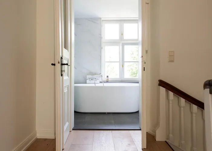 公寓 Moderne Stadtvilla Im Zentrum *