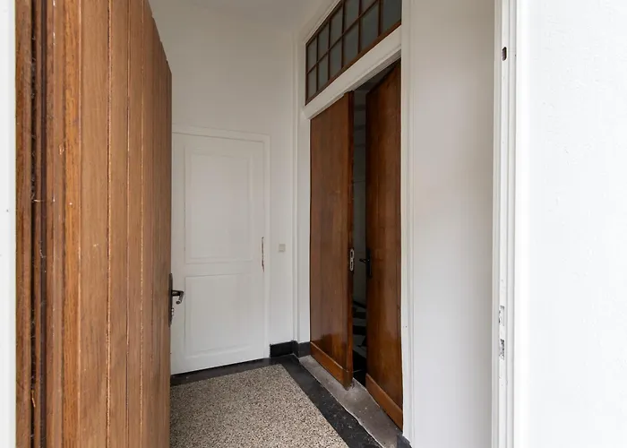 Moderne Stadtvilla Im Zentrum 公寓