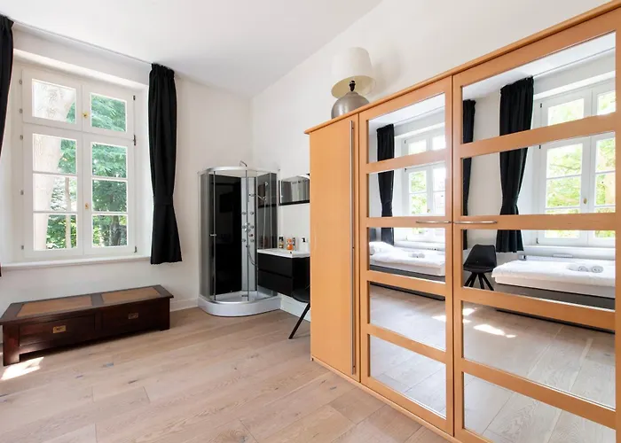 Moderne Stadtvilla Im Zentrum 公寓